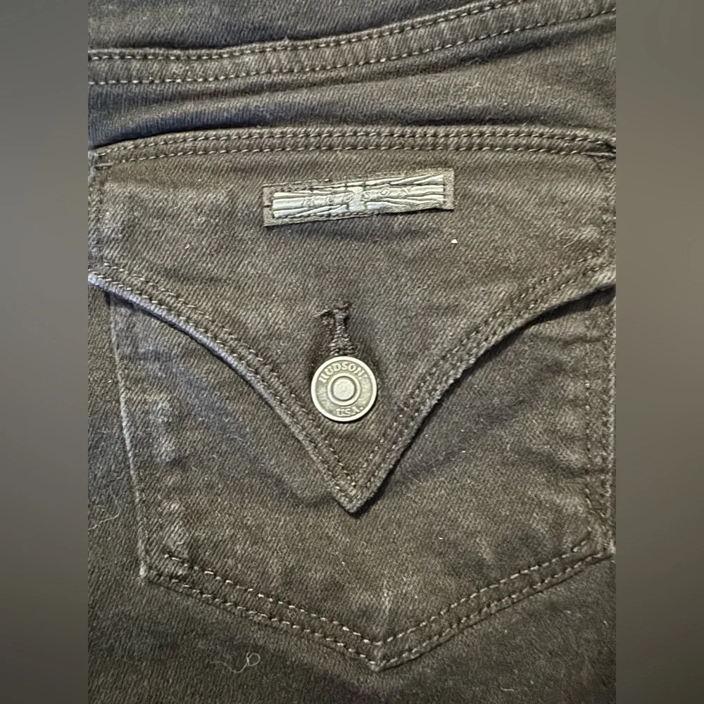 NWOT Hudson slim straight leg jeans. Size 10 - Picture 3 of 6